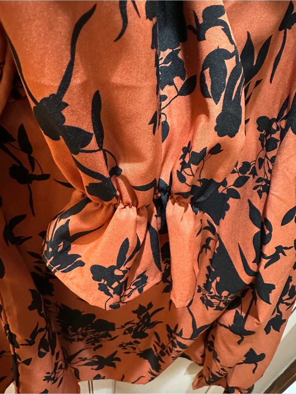 Rust Floral V-Neck Ruffle Blouse - Picture 3 of 5